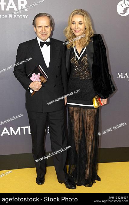 Simon De Pury with wife Michaela at the 4th amfAR Gala Hong Kong 2018 at Shaw Studios. Hong Kong, Mar 26, 2018 | usage worldwide