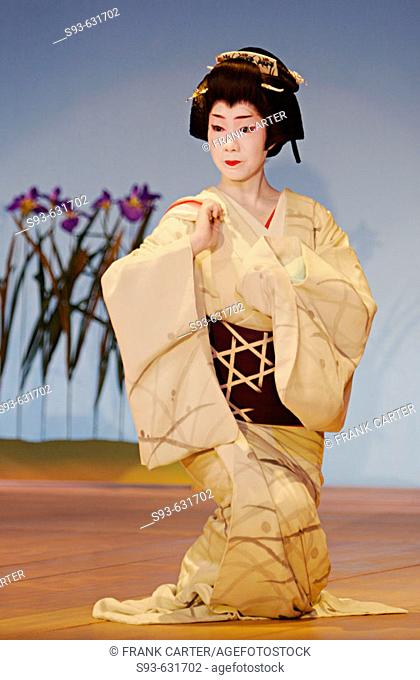 The Kotobukikai dance and song of the maiko of Kamishichiken, Kyoto