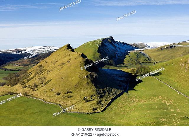 Parkhouse and Chrome Hills at the head of the Dove Valley in the Peak District National Park, Derbyshire, England, United Kingdom, Europe