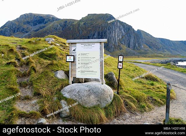 Norway, Lofoten, Vestvagøya, Eggum, coast, nature reserve, hiking trail, information sign