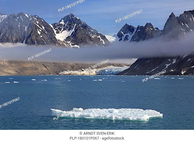 Waggonwaybreen / Waggonway Glacier debouches into Magdalenefjorden in Albert I Land at Spitsbergen / Svalbard, Norway