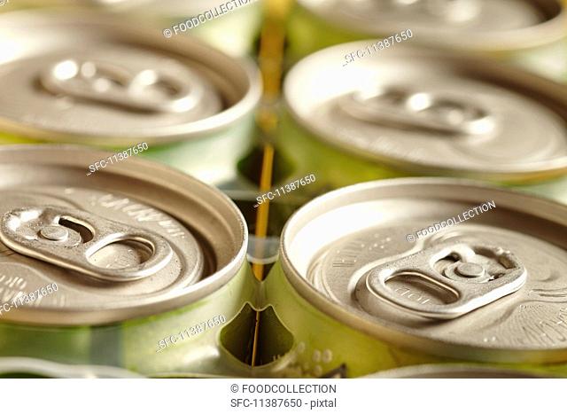 A pack of drinks cans (close-up)