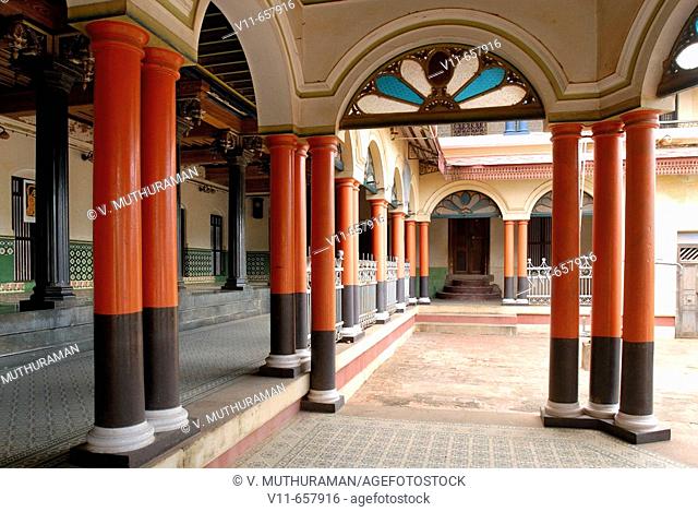 The Reception area (Mugappu) of the Nattukottai Chettiar (Nagarathar) house became quite elaborate, with polished granite with ornate capitals