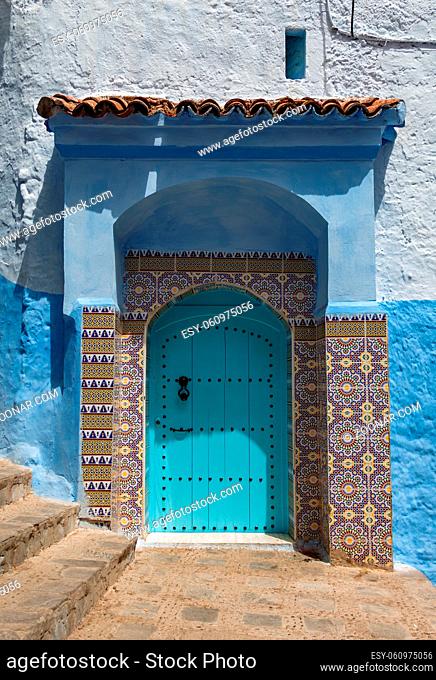 A picture of one of the blue doors of Chefchaouen