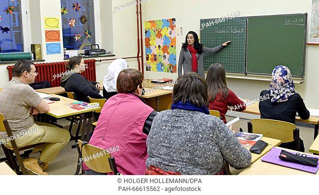 Faten Ghazal, Arabic lecturer at VHS Hanover (school for higher education), teaches written and spoken Arabic to men and women at the Wilhelm-Raabe school in...