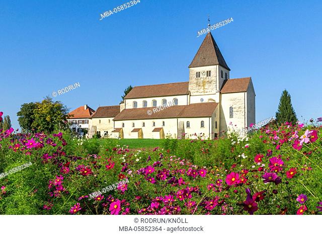 Germany, Baden-Wurttemberg, Reichenau - Oberzell, Georgskirche the south, flowers