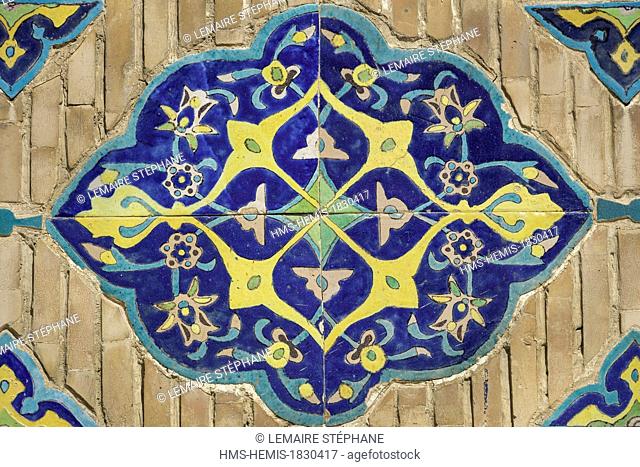 Uzbekistan, Silk Road, Samarkand, listed as World Heritage by UNESCO, Registan place, Tilla-Kari Madrasah, detail