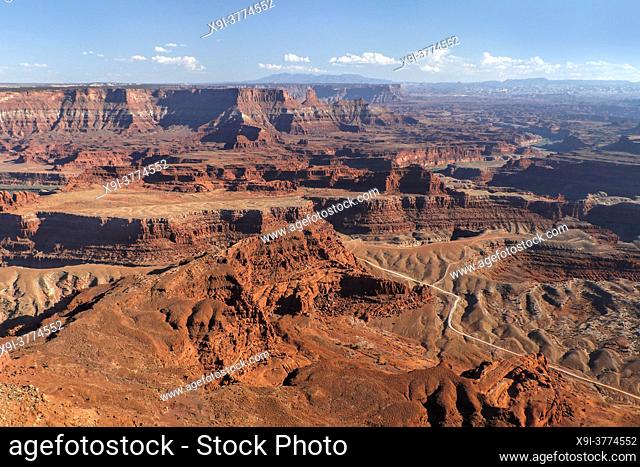 Late afternoon view in Dead Horse Point State Park near Canyonlands National Park, Utah
