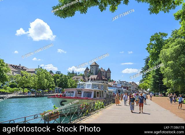 Thiou Canal with Chateau d&#39;Annecy, Annecy, Haute-Savoie department, Auvergne-Rhone-Alpes, France