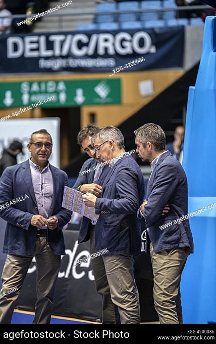Obradoiro's coach, Moncho Fernandez, accompanied by his technical staff, Victor Perez and Gonzalo Rodriguez in the warm-up session before the start of the game