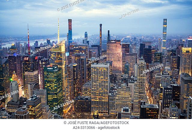 USA, New York City, Manhattan, Midtown Mahattan Skyline