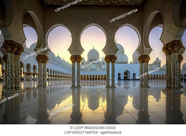 Columns and arches of the Grand Mosques at sunset