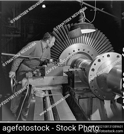 ***JANUARY 6, 1971, FILE PHOTO*** Workers of the First Brno Engineering Plant started the first year of the fifth five-year period