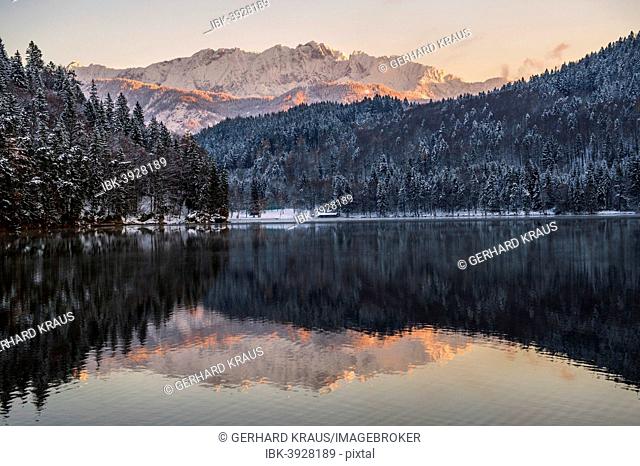 Hechtsee lake, Wilder Kaiser, in the middle Mt. Scheffauer, Kufstein District, Tyrol, Austria