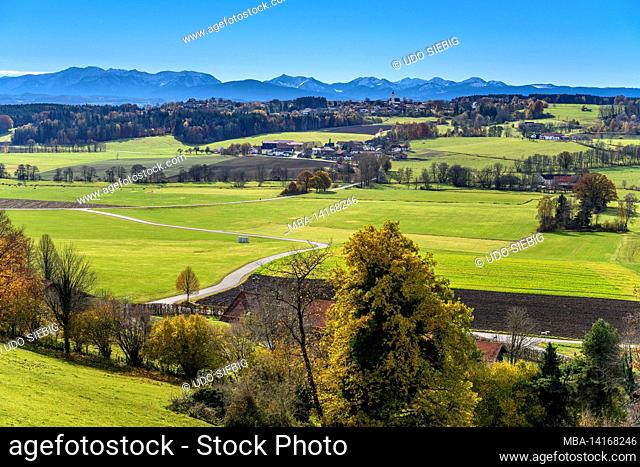 germany, bavaria, upper bavaria, district ebersberg, baiern, district jakobsbaiern, view from jakobskirche over the glonntal to thal and großhöhenrain towards...