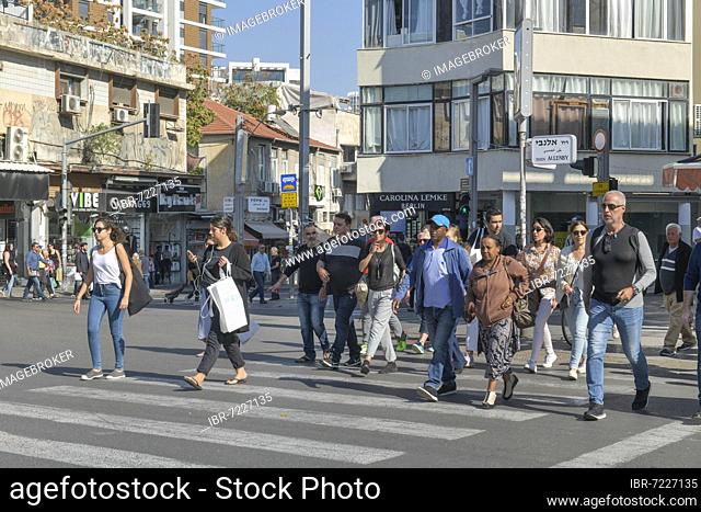 Passers-by, zebra crossing, Allenby Street, Tel Aviv, Israel, Asia