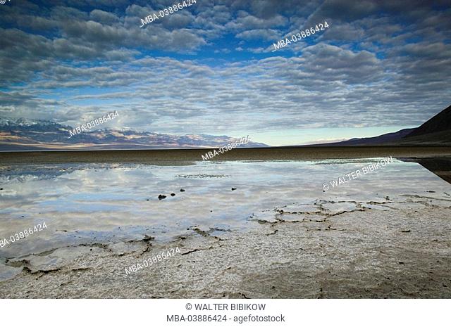 USA, California, Death-Valley-National-Park, Badwater Basin, water, reflection, landscape, clouded sky, twilight, Death Valley national-park, salt-pan