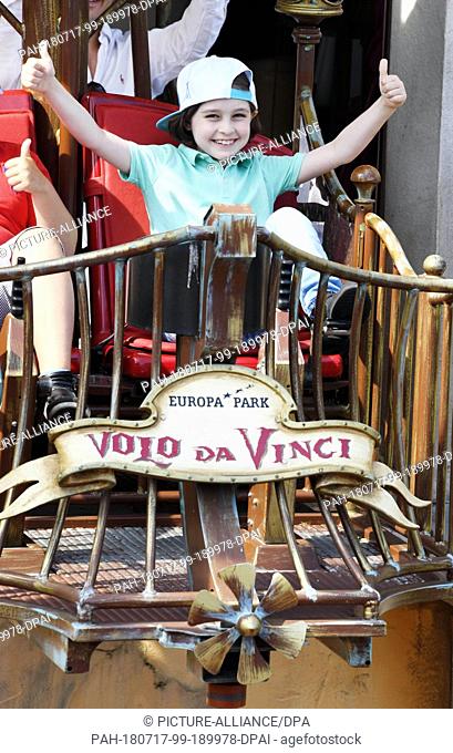 17 July 2018, Germany, Rust: The 8 year old 'turbo pupil' Laurent Simons from Amsterdam riding the Volo da Vinci at the Europa park