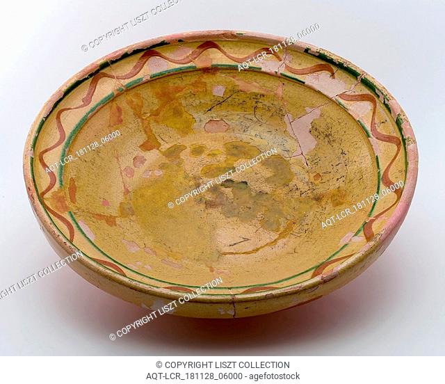 Earthenware dish, red shard, yellow glazed, decorated, on stand, dish crockery holder soil find ceramic earthenware glaze lead glaze clay