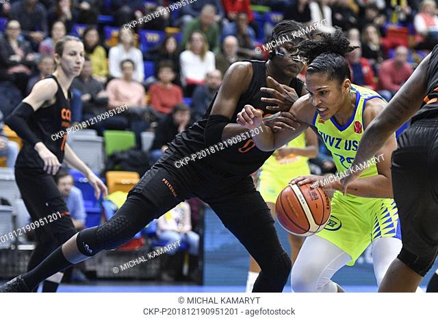 From right ALYSSA THOMAS of USK Praha and TEMI FAGBENLE of Polkowice in action during the European women's basketball league, 7th round