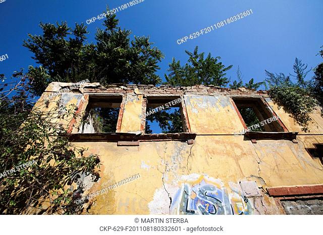 Dilapidation of Prague's famous old colony Budanka, placed in quarter Kosire, Smichov Pictured on August 18, 2011 CTK Photo/Martin Sterba