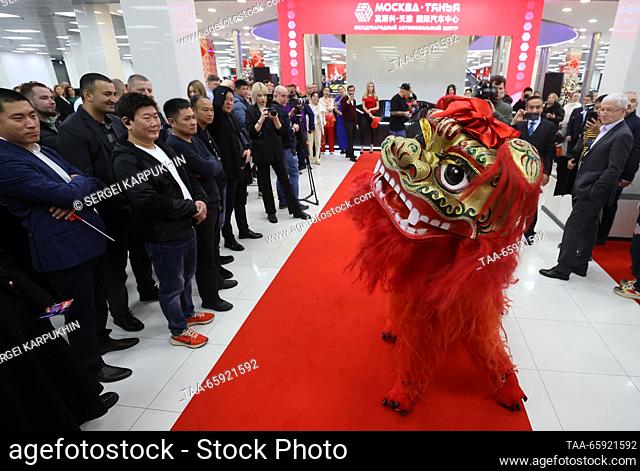 RUSSIA, MOSCOW - DECEMBER 19, 2023: The opening ceremony of the Moscow-Tianya international auto centre. Sergei Karpukhin/TASS