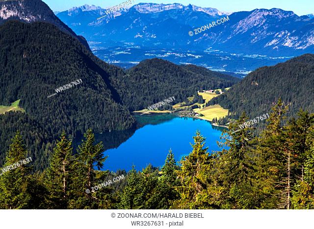 Der Hintersteiner See am Wilden Kaiser, Tirol, Österreich, vom Scheffauer aus gesehen