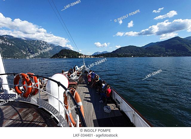 Tourists, Paddle Wheel Steamer, Bellagio, Lake Como, Lombardy, Italy