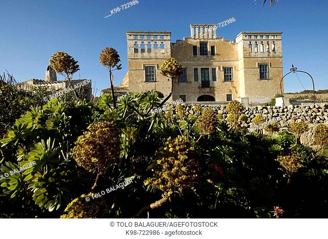 Houses, Binigaus Nou, Es Migjorn Gran, Minorca. Balearic Islands, Spain
