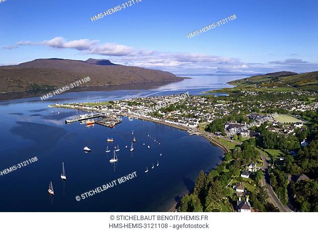 United Kingdom, Scotland, Highland, Ross and Cromarty, Loch Broom, Ullapool (aerial view)