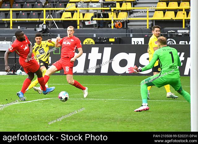 08 May 2021, North Rhine-Westphalia, Dortmund: Football: Bundesliga, Borussia Dortmund - RB Leipzig, Matchday 32 at Signal Iduna Park
