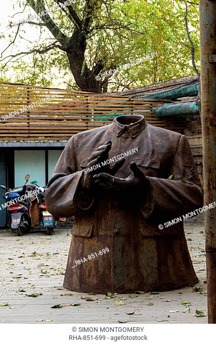 Mao sculpture by Sui Jianguo at the 798 Art Zone (Dashanzi Art District), Beijing, China, Asia