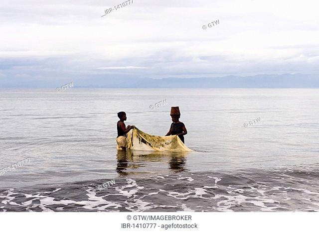 Antongil Bay Madagascar Women