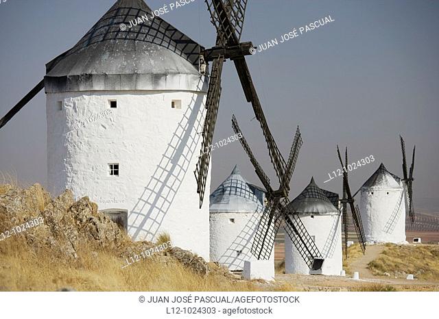 Wind mills, Consuegra, Toledo province, Castilla la Mancha, Spain
