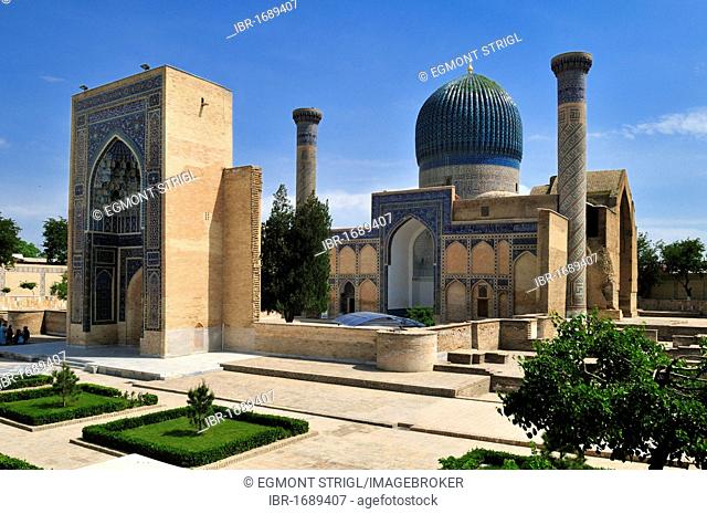 Gur Emir, Gur-Amir, Guri Amir mausoleum, grave of Timur, Temur, Tamerlane, Samarkand, Silk Road, Uzbekistan, Central Asia
