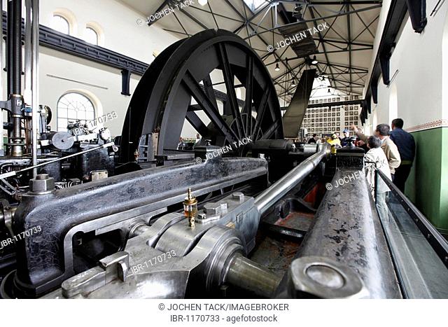 Steam engine as the drive of the conveying system in the Malakow Tower at the Hannover colliery, LWL Museum of Industry, Bochum, North Rhine-Westphalia, Germany