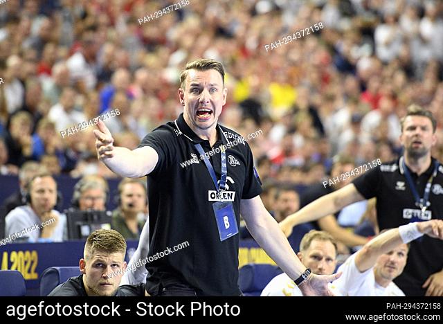coach Filip JICHA (KI) gesture, gesture, Handball Champions League Final Four, match for 3rd place. THW Kiel (KI) vs Telekom Veszprem (Vesz) 37: 35 nS