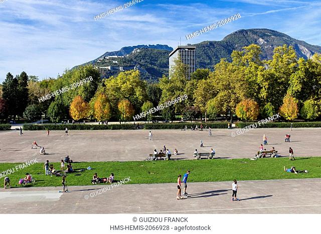 France, Isere, Grenoble, Paul Mistral Park is an urban park with its 67 acres (27 ha), Chartreuse massif in the background