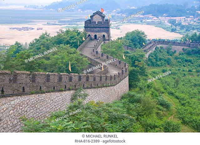 The Great Wall of China near Dandong, UNESCO World Heritage Site, bordering North Korea, Liaoning, China, Asia