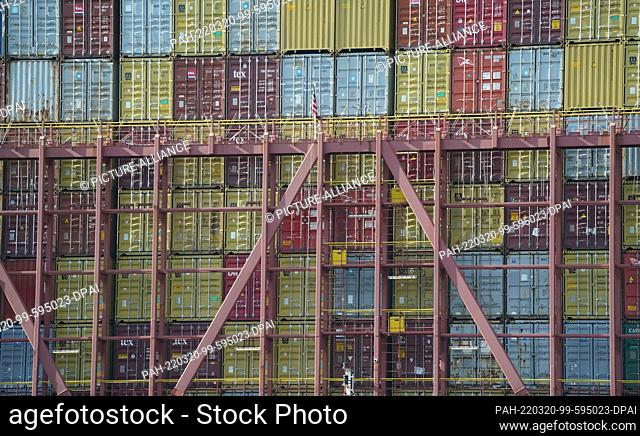 18 March 2022, Hamburg: A container ship lies at a container terminal in the port. The team of the German Seamen's Mission is also feeling the effects of the...