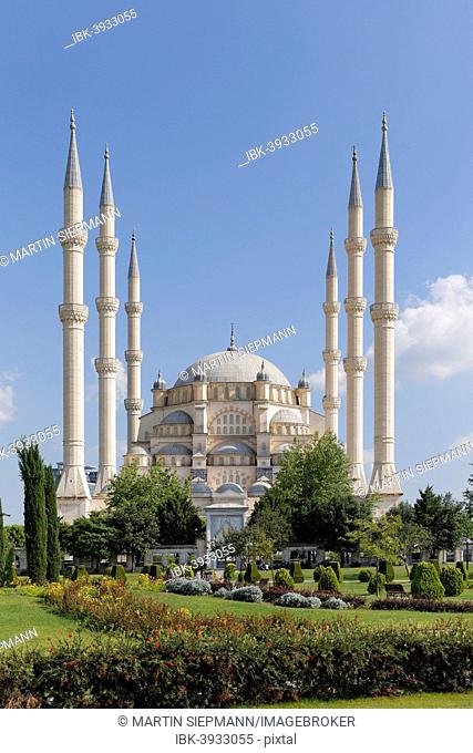 Sabanci Central Mosque, Sabanci Merkez Camii, the largest mosque in Turkey, Merkez Park, Adana, Çukurova, Mediterranean, Turkey