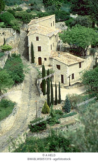 houses in Gordes, France, Provence, Vaucluse, Gordes