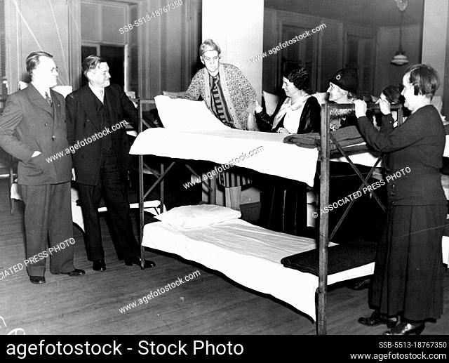 Open new municipal lodging house for womenScene in the new municipal lodging house for women opened in New York, January, 17. Joseph A