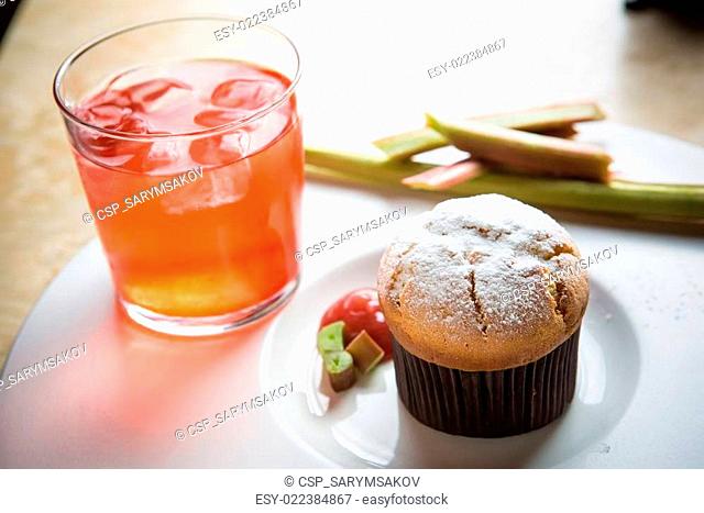 Rhubarb and ginger muffins
