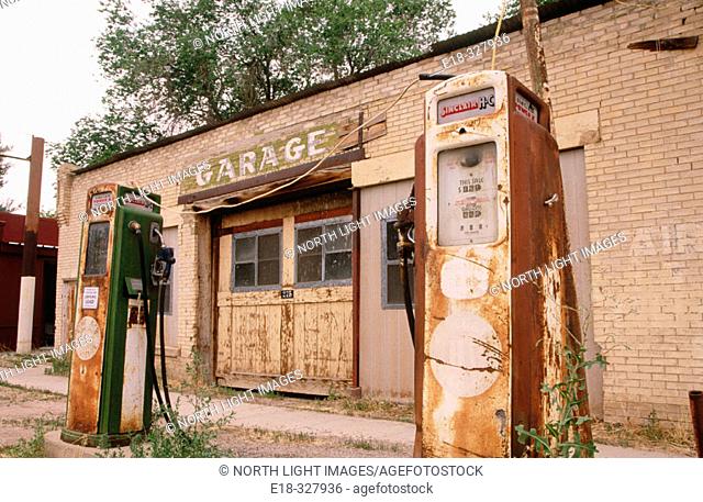 USA, Utah, Scipio. Abandoned Sinclair gas station