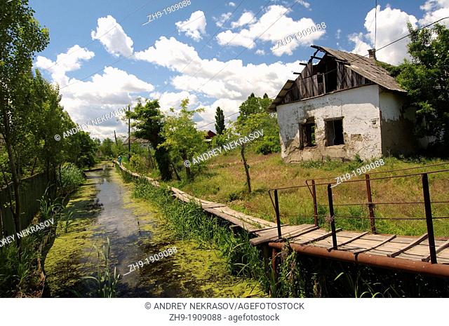 Canal in Vilkovo or Vylkove, also known as 'Ukrainian Venice', Ukraine, Eastern Europe