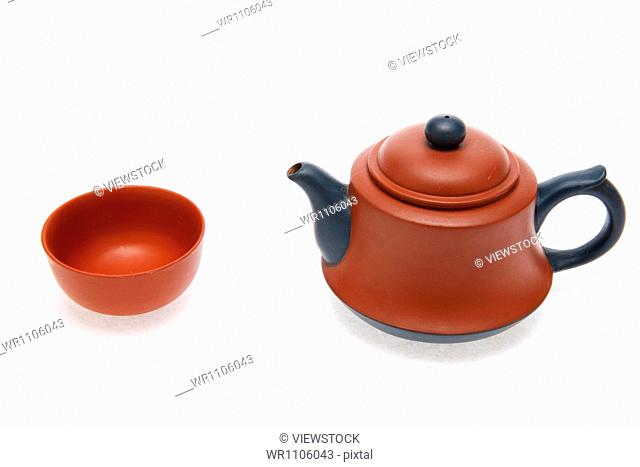 Tea cups and tea pot