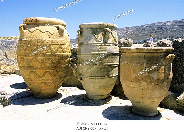 Greece - Crete - Knossos - Minoens Site - Amphoras