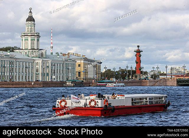 RUSSIA, ST PETERSBURG - OCTOBER 1, 2023: A view of the Neva River and the Peter the Great Museum of Anthropology and Ethnography (Kunstkamera) Alexander...