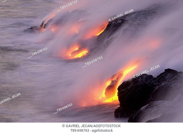 Volcanoes NP, Volcanic eruption. Hawaii, USA